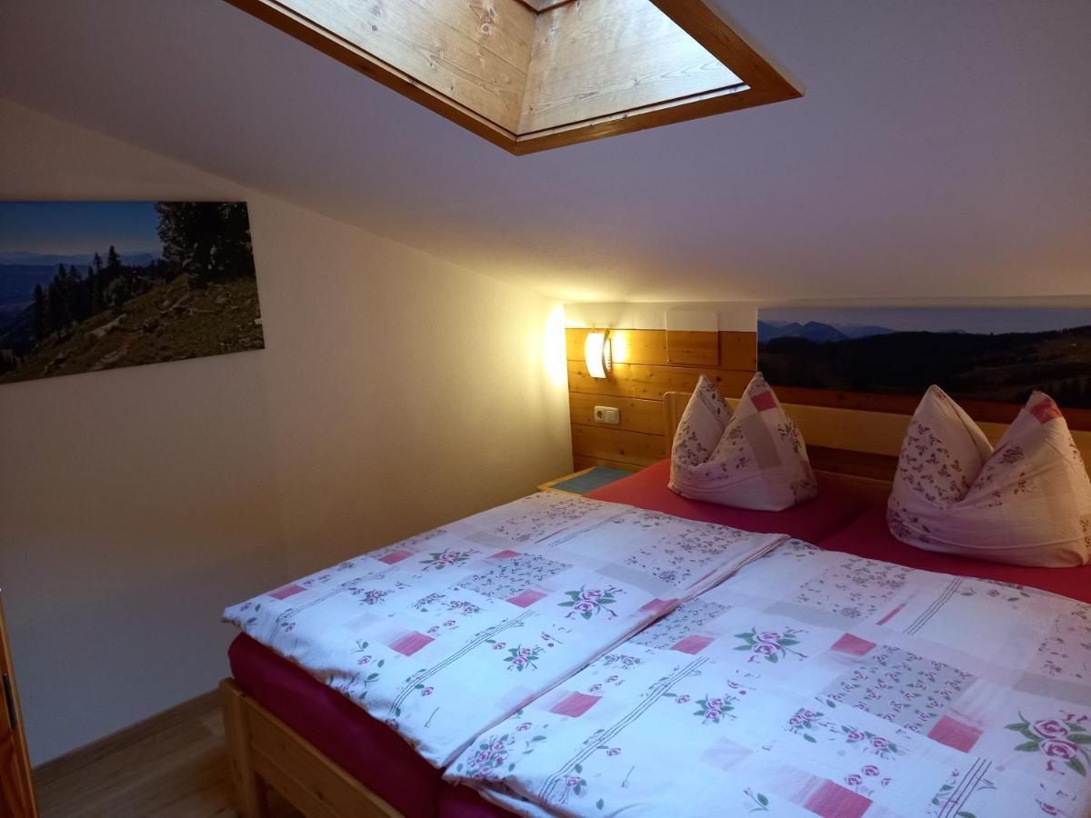 Ferienwohnung Schmid-Hof Oberwoessen ภายนอก รูปภาพ